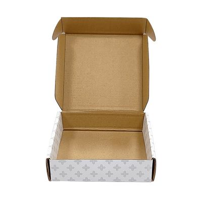 Glanzend oppervlak Aflevering Verscheping Mailer Box Custom kartonnen dozen Voor verpakking