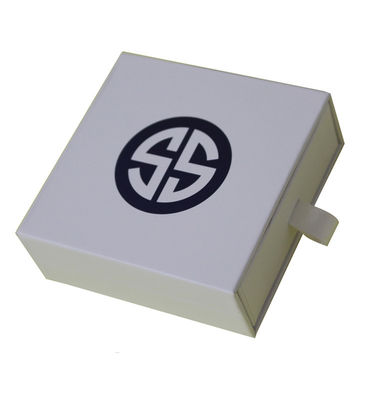 Andere cadeau handwerk oppervlak afwerking Glanse witte doos met zwart zilver warm folie logo