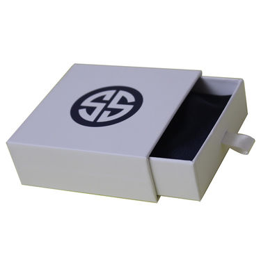 Andere cadeau handwerk oppervlak afwerking Glanse witte doos met zwart zilver warm folie logo