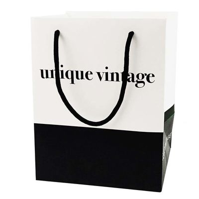 OEM Customized Designs Luxe Matte Gift Shopping Paper Bag Met Logo Voor Kleding Schoenen