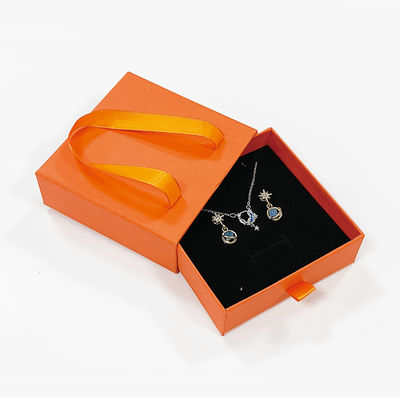 Custom Small Luxury Black Cardboard Paper Box Fashion Jewelry Gift Drawer Slide Packaging Box Met Je Eigen Logo