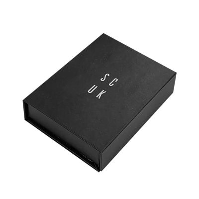 Custom logo Luxe Zwart Karton Smart Watch Magnetische cadeau verpakkingsdoos Eenvoudig horloge met schuim bekleding