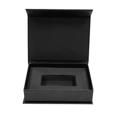 Custom logo Luxe Zwart Karton Smart Watch Magnetische cadeau verpakkingsdoos Eenvoudig horloge met schuim bekleding