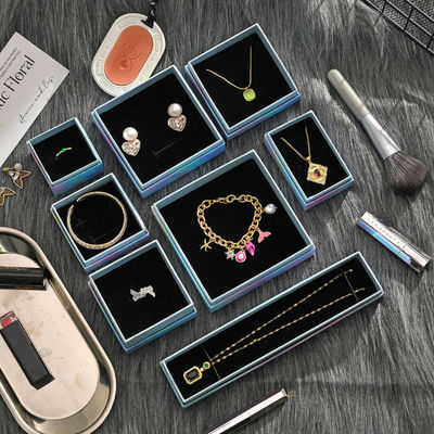 Gepersonaliseerde logo sieraden dozen vrouwen halsketting oorbellen ring prachtig verpakt volledige set van papieren cadeaubon
