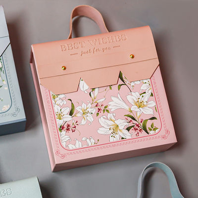 Custom High End Gepersonaliseerd Design Herbruikbare Papier Koffer Geschenkdoos Voor Kinderen