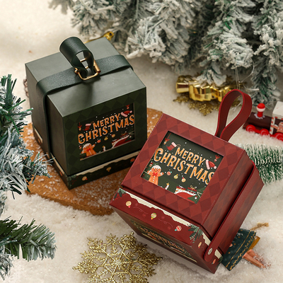 Luxe Kerstcadeaudoos Elegant Goud Rood Design Voor Familiefeesten