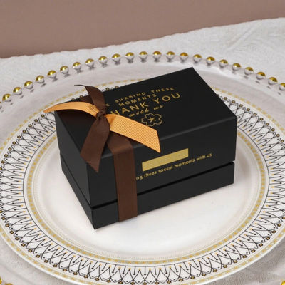 ISO9001 Aanpassen Luxe Parfum Verpakking Geschenkdoos Twee stukken deksel en basis boog stropdas Kartonnen doos voor cosmetica