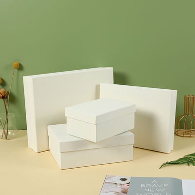 ISO9001 Custom kledingverpakkingsdozen Groothandel gedrukte kledingdozen Eco-vriendelijke & luxe cadeaubon voor kleding