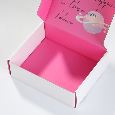 Mailerbox Productie Gepersonaliseerde gekleurde mailerboxen met een aangepast geprint logo, duurzame kledingverpakkingsdozen voor hoeden