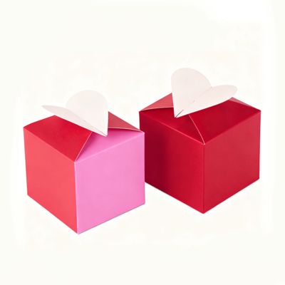 Ontketen Charme Liefde Onze Exclusieve Hartvormige Kaartdoos Glanzende Matte Laminering Spons Voering Elk Speciaal Moment Handvat Kaarsen