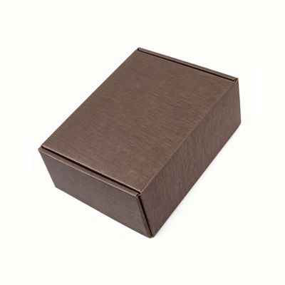Op maat gemaakte 13*13*3cm golfkartonnen doos Kleine kleurrijke verzendverpakking Kleding Glanzende laminering Gerecyclede materialen voor kaarsenverzending