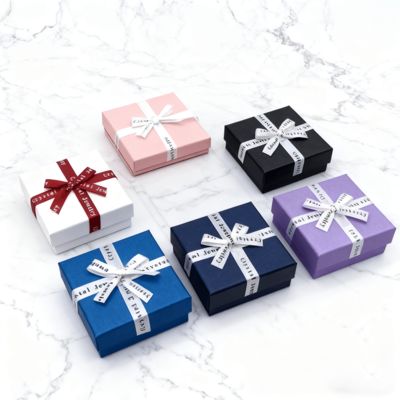 Aangepaste Sieradenverpakking Engelse Strik Hemel Aarde Vierkante Doos Elegante Kartonnen Cover Voor Oorbellen Ringen Dozen