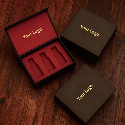 Custom gepersonaliseerde logo papieren dozen Magnetische cadeaubon met schuim in te voegen Luxe starre cosmetica voor make-up parfum