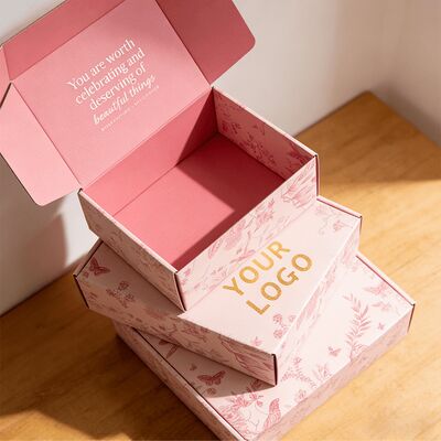 Fabrikant Custom Milieuvriendelijke Golfkartonnen Verzenddozen voor het Verzenden van Kleding