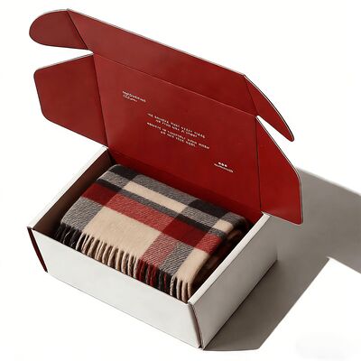 Aangepaste Witte Kartonnen Opvouwbare en Gerecyclede Dozen voor Verzending en Verpakking van Kleding met logo