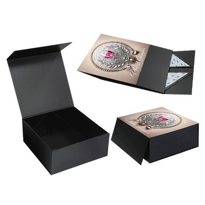 Verpakkingsdoos voor banketglasset met aangepast UV-logo en opvouwbaar magnetisch afsluiter