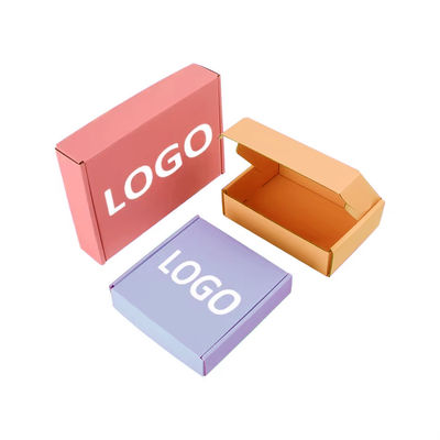 Gepersonaliseerde afdruk van logo's Kleine gegolfde brievenbus Cosmetische verpakkingsdoos Papierdoos Zelfverzegelend verzenddoos