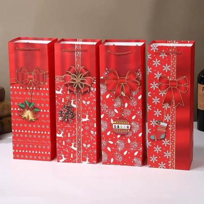 Gepersonaliseerde papieren zakken gedrukt met je eigen logo Kerst papieren cadeautassen voor wijnverpakking