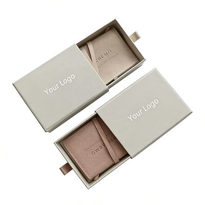 Op maat gemaakte met goud gecoate papieren sieraden verpakkingsdoos laden papieren dozen met schuiminvoegsel voor halskettingen armbanden armbanden oorbellen